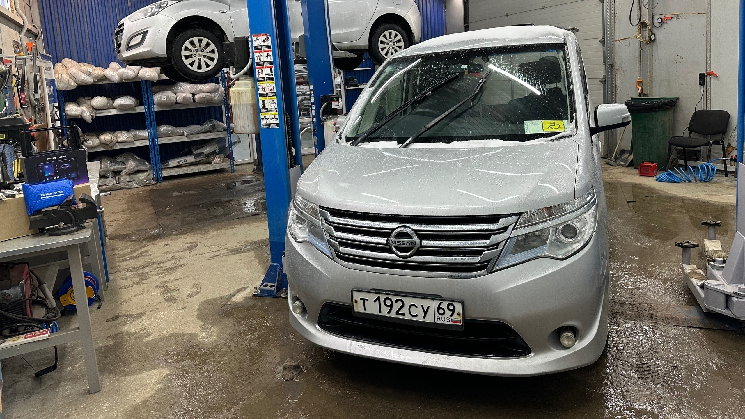 Замена старенькой магнитолы на Nissan Serena C26 (2010-2016) на новую, мощную, быструю и красивую Teyes CC3 2K | 9.5" | 4/64 Gb 